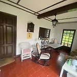 Дом отдыха Preciosa Casa Familiar Con Jardin Кадаведо