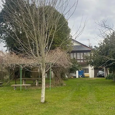 Preciosa Casa Familiar Con Jardin Nyaraló *