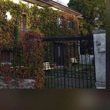 Nyaraló Preciosa Casa Familiar Con Jardin *