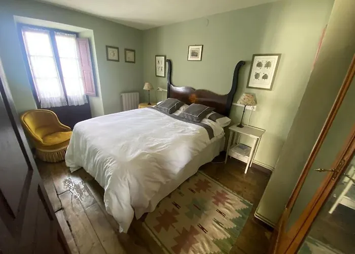 Casa vacanze Preciosa Casa Familiar Con Jardin *