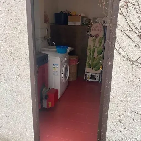 Preciosa Casa Familiar Con Jardin كادافيدو
